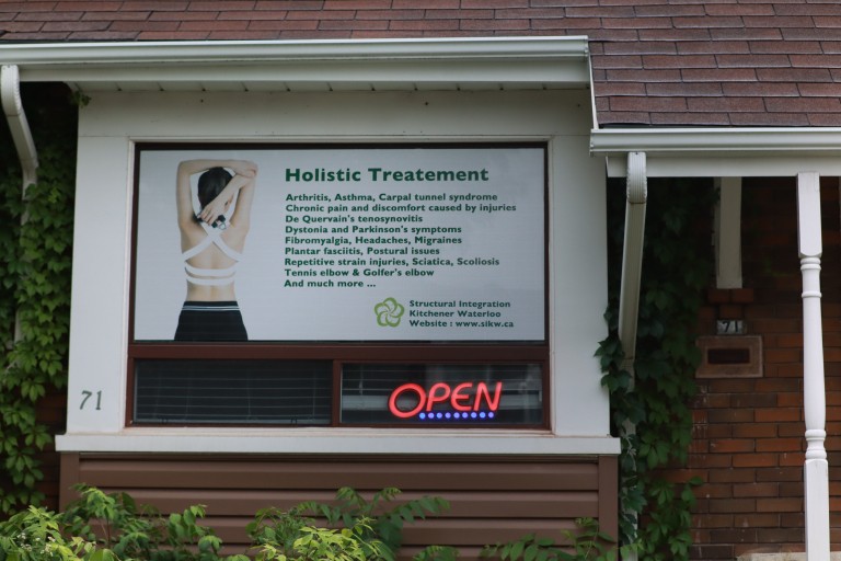 Chao Yan, Massage Therapist, Kitchener Lumino Health